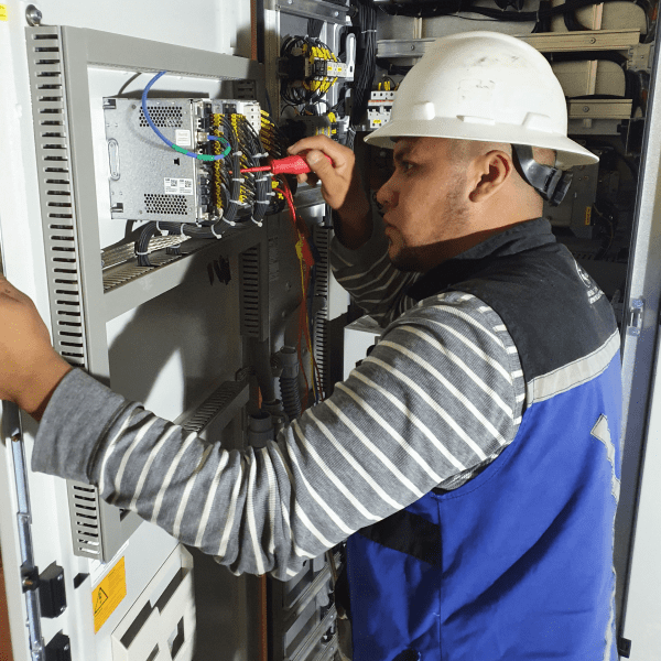 ISEDSA Pruebas a relevadores Durango